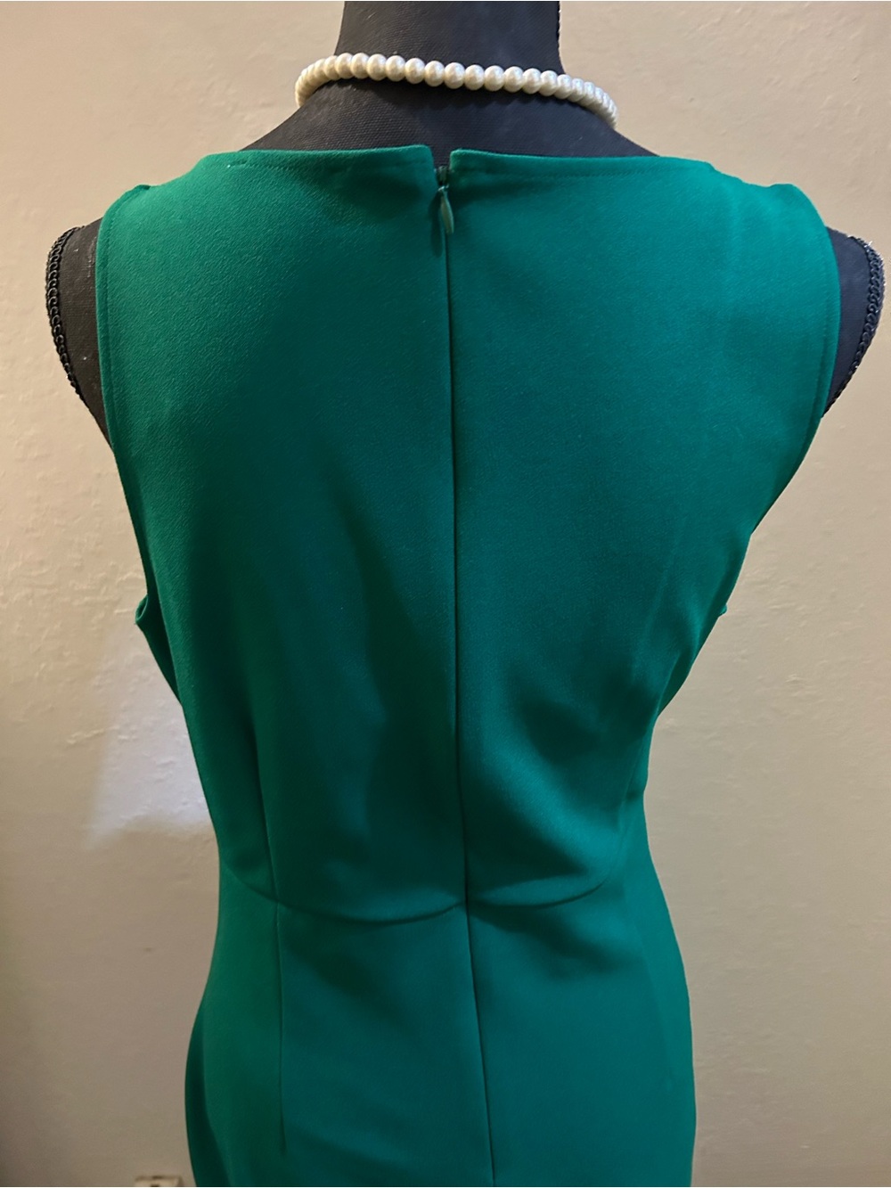 🍓2 for $20 dress sale 🍓Sleeveless Kelly Green Twist-Detail Evening Dress - Picture 3 of 4
